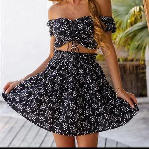 Floral print too and skirt
